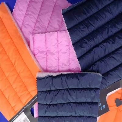 tela de nylon estofando macia do tafetá de 240gsm Shell Material 20dx20d 137CM